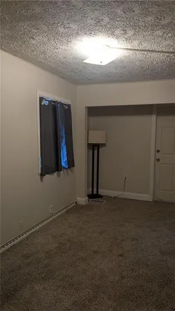 $850 | 585 Fayette Street, Unit 4, Washington, PA 15301