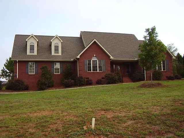 1134 McClellan Road Anderson, SC 29621 - Photo 1 of 12