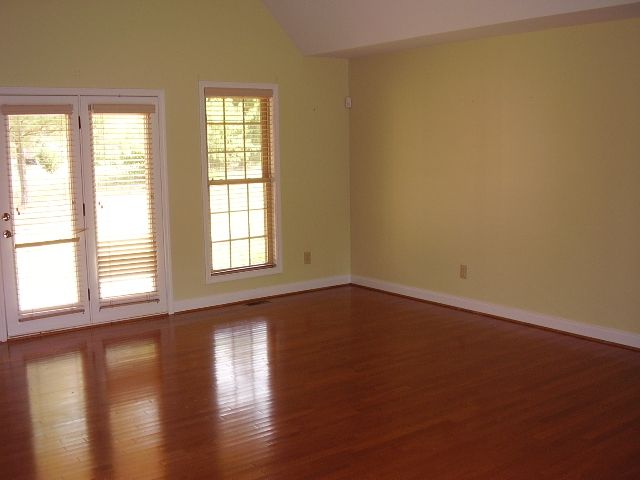 1134 McClellan Road Anderson, SC 29621 - Photo 8 of 12