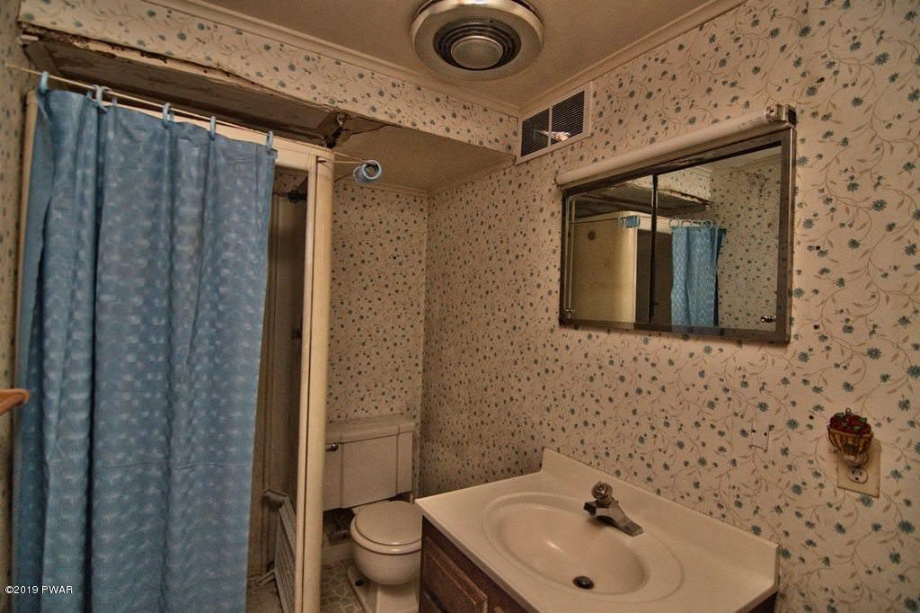 109 Purdytown Road Lakeville, PA 18438 - Photo 20 of 32