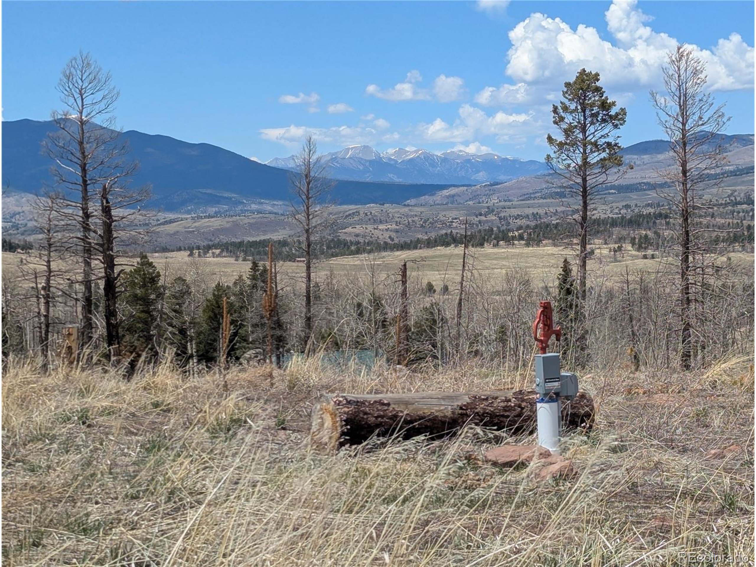 a view of a outdoor space