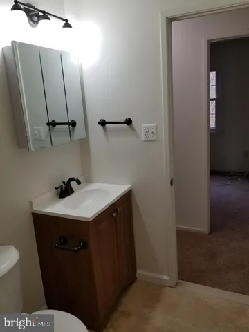 $2,000 | 8414 Red Ash Court, Springfield, VA 22153