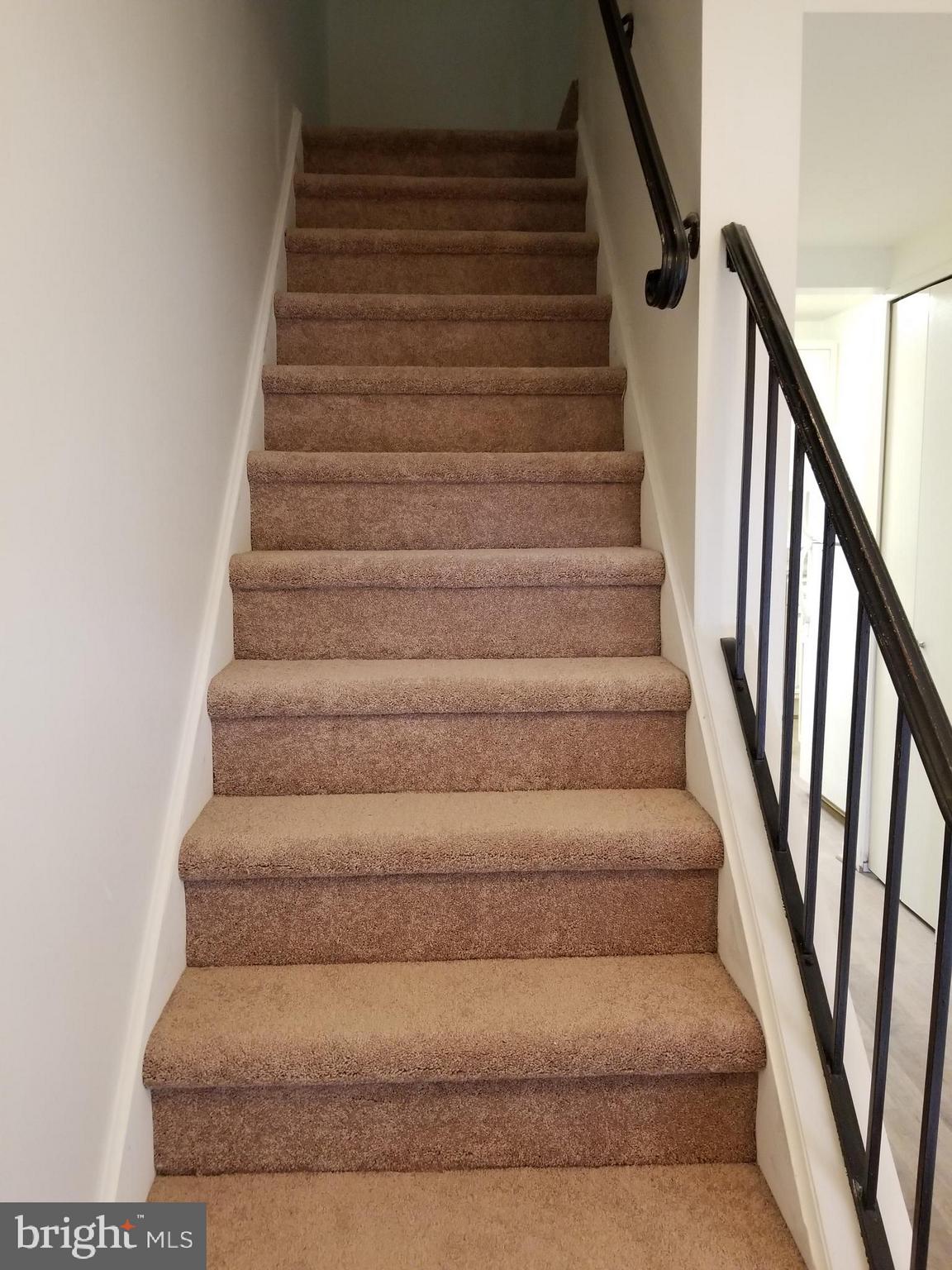 8414 Red Ash Court Springfield, VA 22153 - Photo 8 of 11