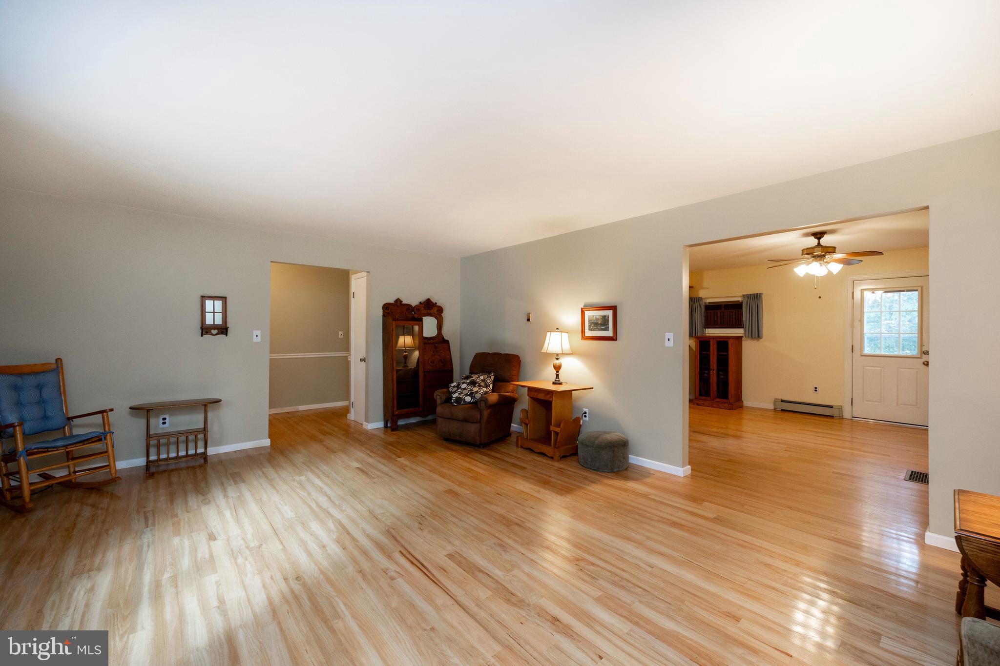 175 Sawmill Road Landenberg, PA 19350 - Photo 14 of 51 Living room