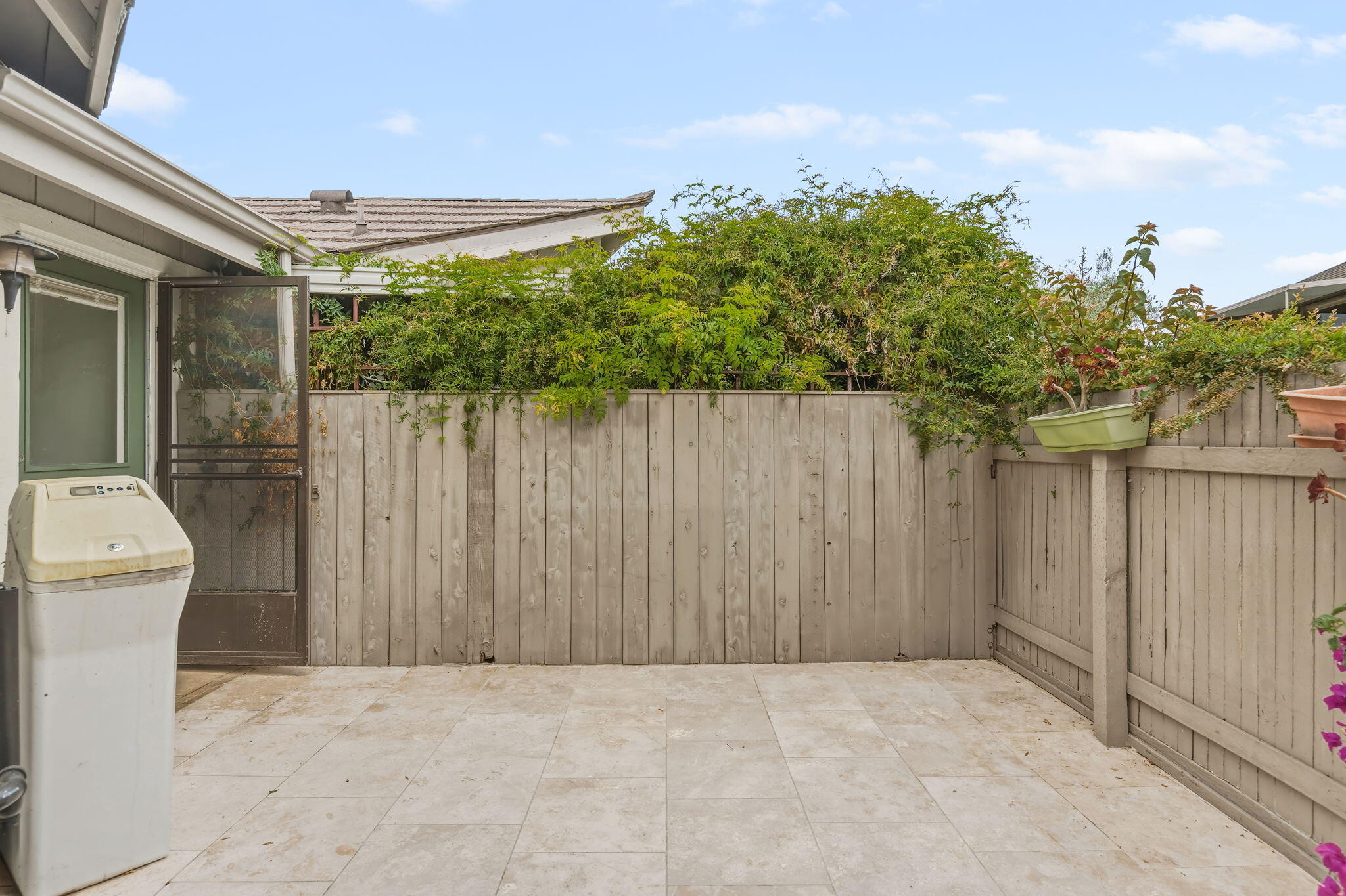 5950 Encina Road, Unit 2 Goleta, CA 93117 - Photo 3 of 37 03-Front Patio
