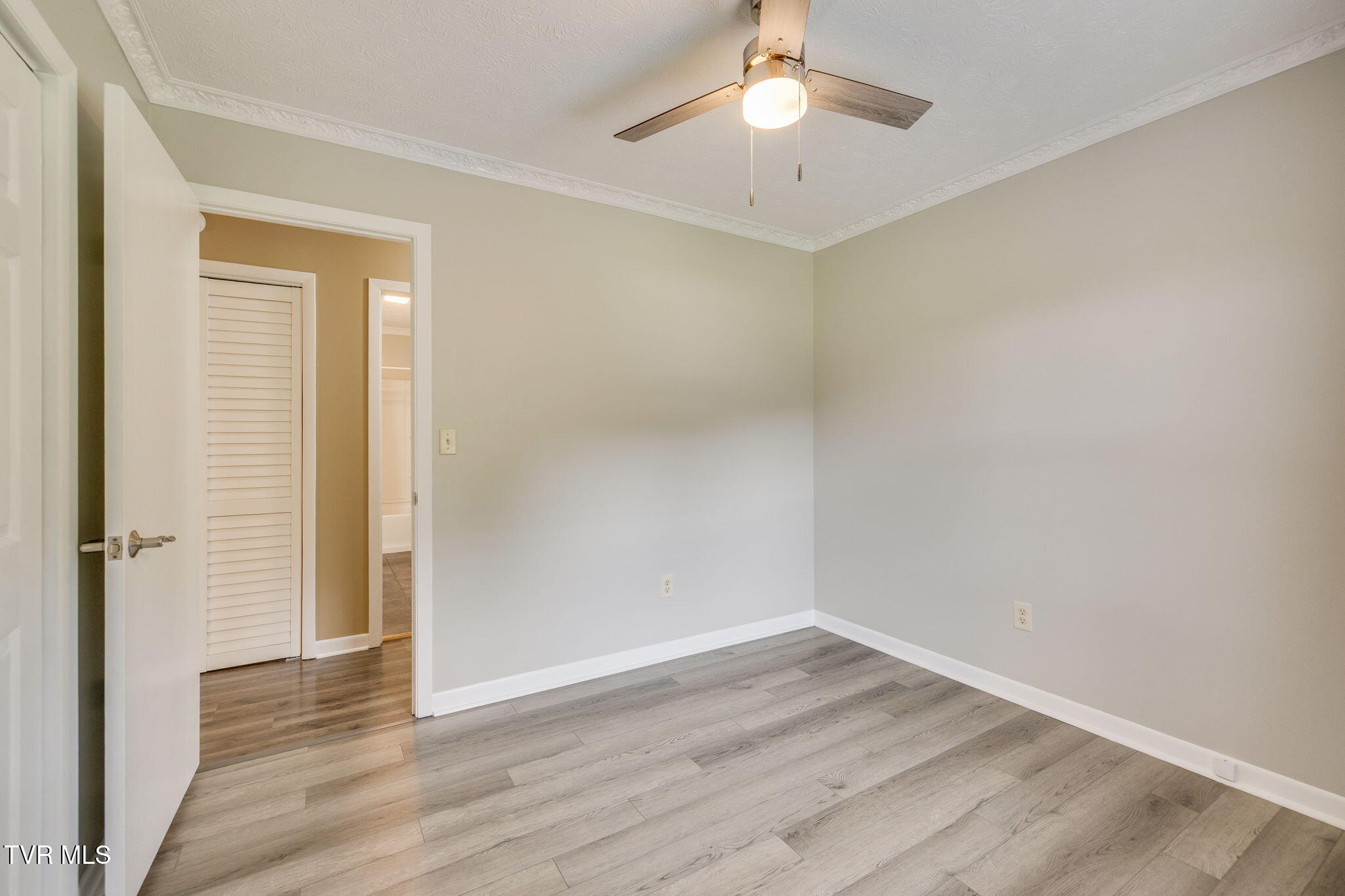 285 Spurgeon Road Blountville, TN 37617 - Photo 37 of 55 033