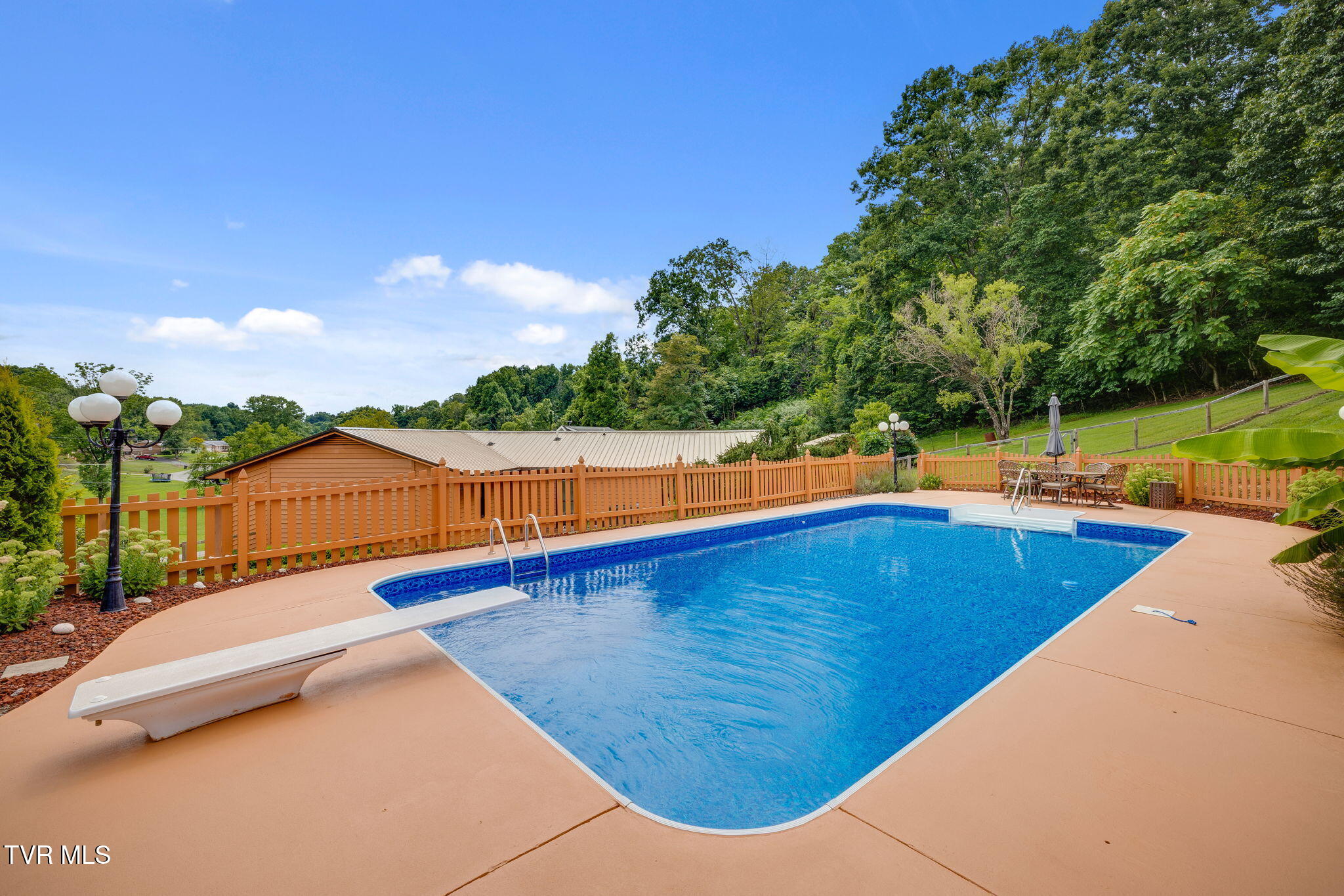 285 Spurgeon Road Blountville, TN 37617 - Photo 49 of 55 045