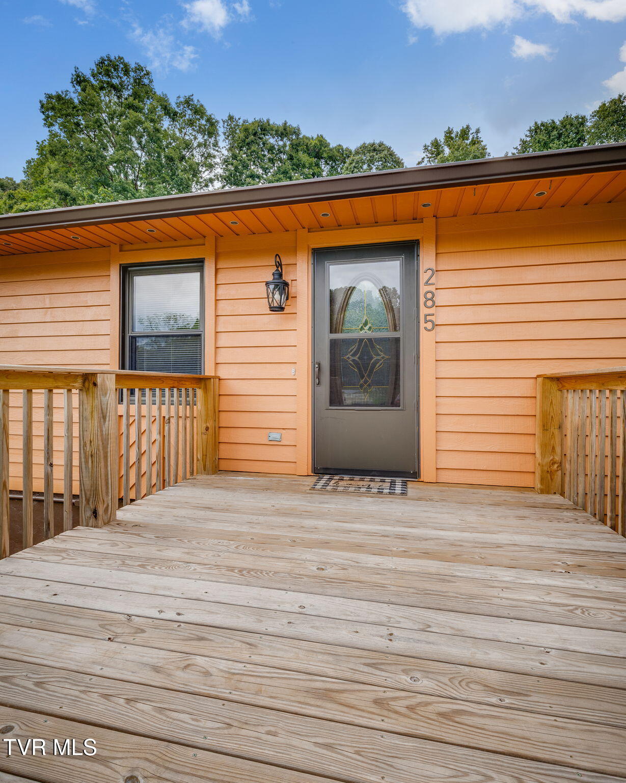 285 Spurgeon Road Blountville, TN 37617 - Photo 5 of 55 004