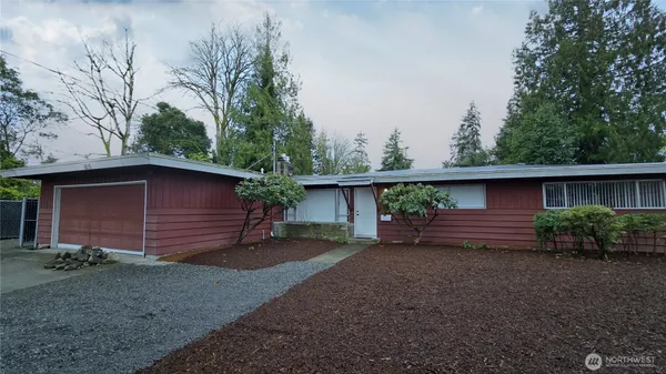 $4,750 | 1815 116th Avenue Northeast, Bellevue, WA 98004