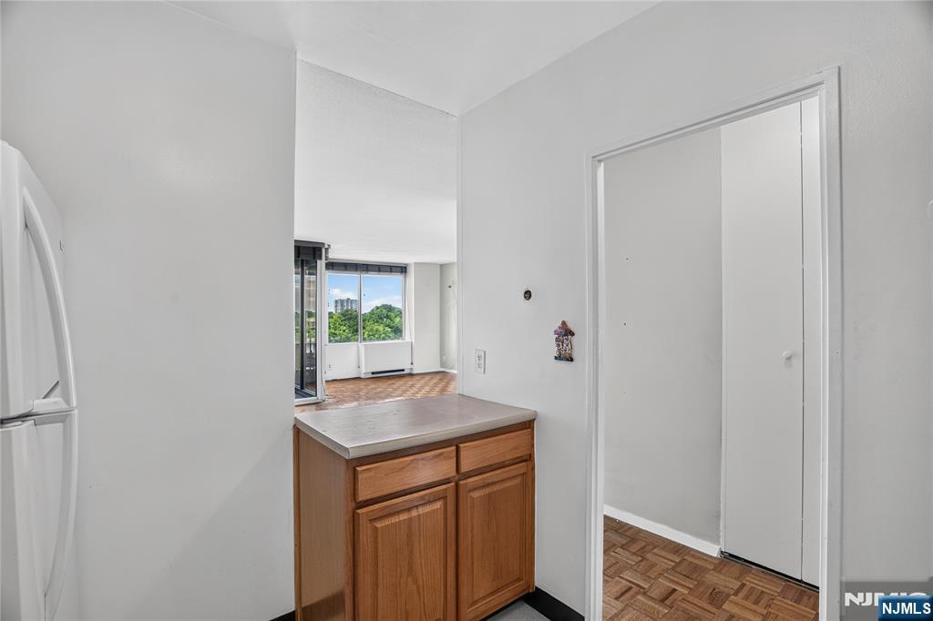 6 Horizon Road, Unit 602 Fort Lee, NJ 07024 - Photo 26 of 35
