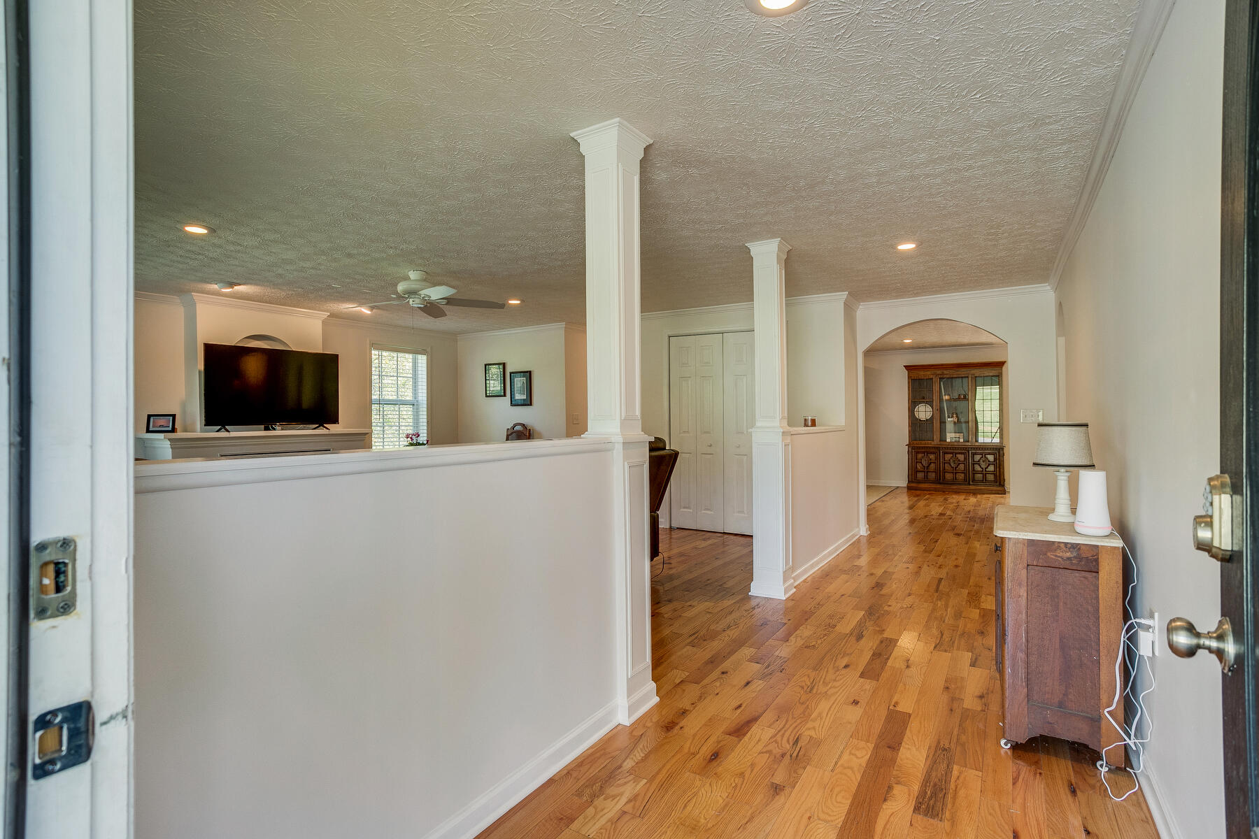 2170 Dave Buck Road Johnson City, TN 37601 - Photo 8 of 37 008
