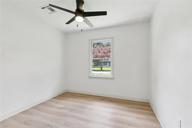 $229,000 | 300 Florida Street, River Ridge, LA 70123