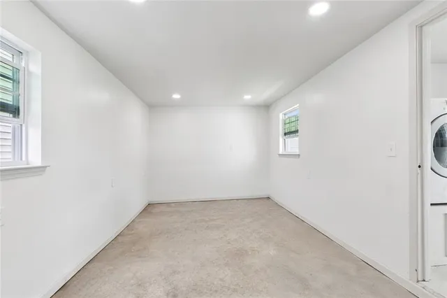 $229,000 | 300 Florida Street, River Ridge, LA 70123