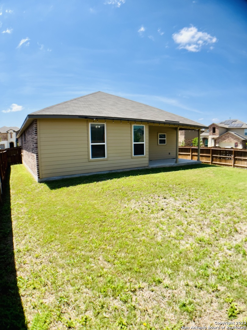 8732 Riddles Peak San Antonio, TX 78254 - Photo 17 of 18