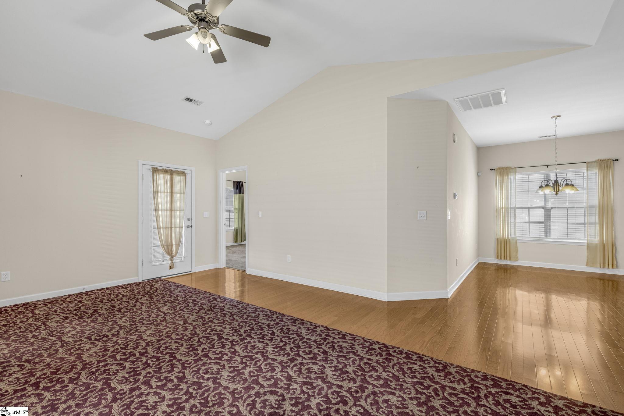 135 Abigail Lane Anderson, SC 29621 - Photo 13 of 36 Gallery Image 13