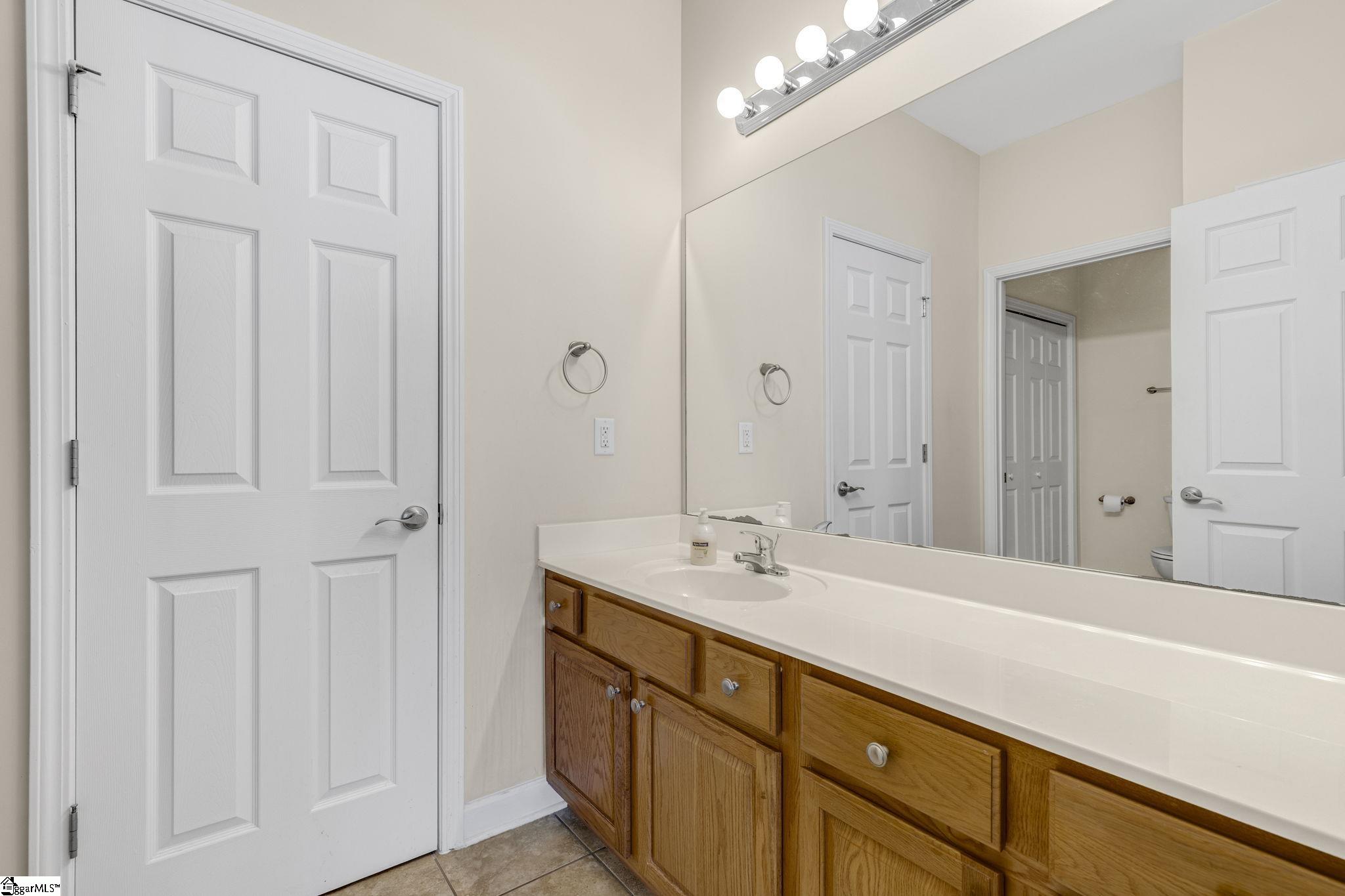 135 Abigail Lane Anderson, SC 29621 - Photo 18 of 36 Gallery Image 18