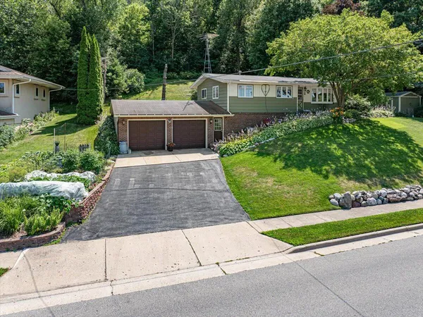 $399,000 | 295 Hartford Road, Slinger, WI 53086