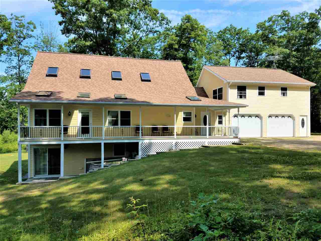 118 Chase Road Meredith, NH 03253 - Photo 2 of 40