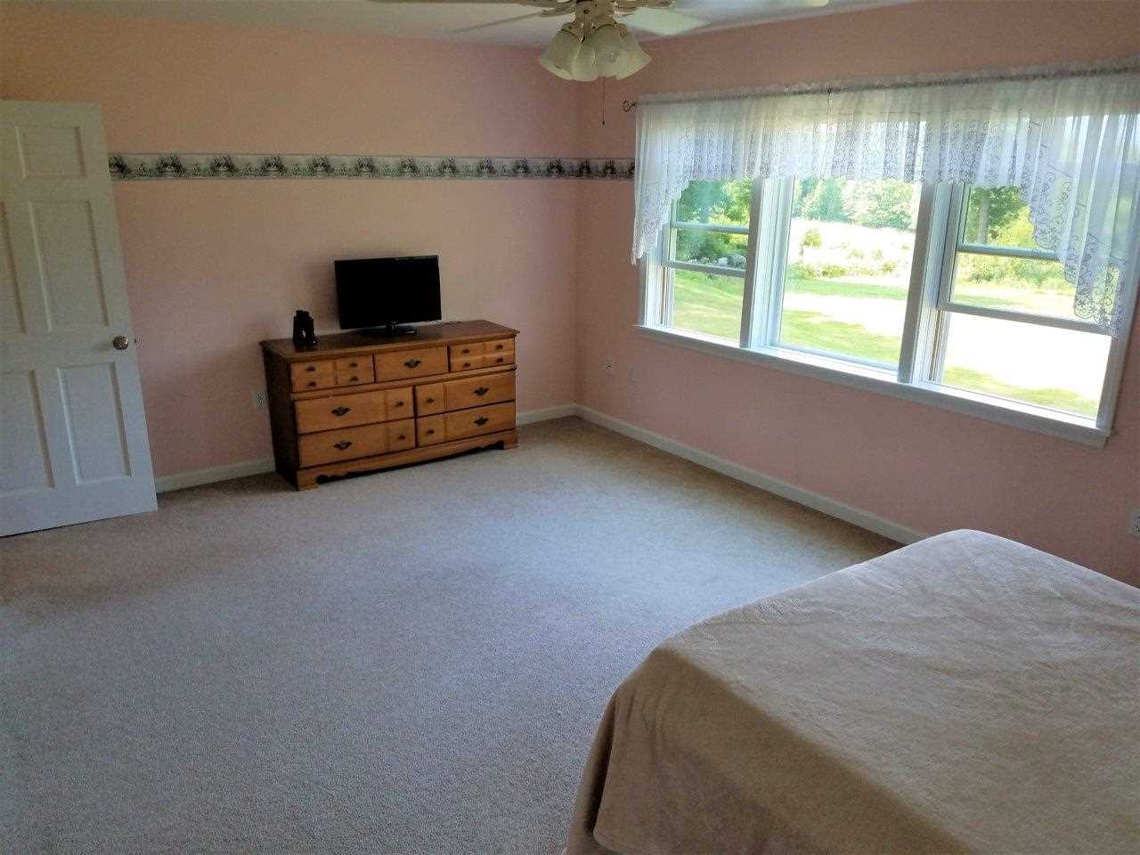 118 Chase Road Meredith, NH 03253 - Photo 19 of 40