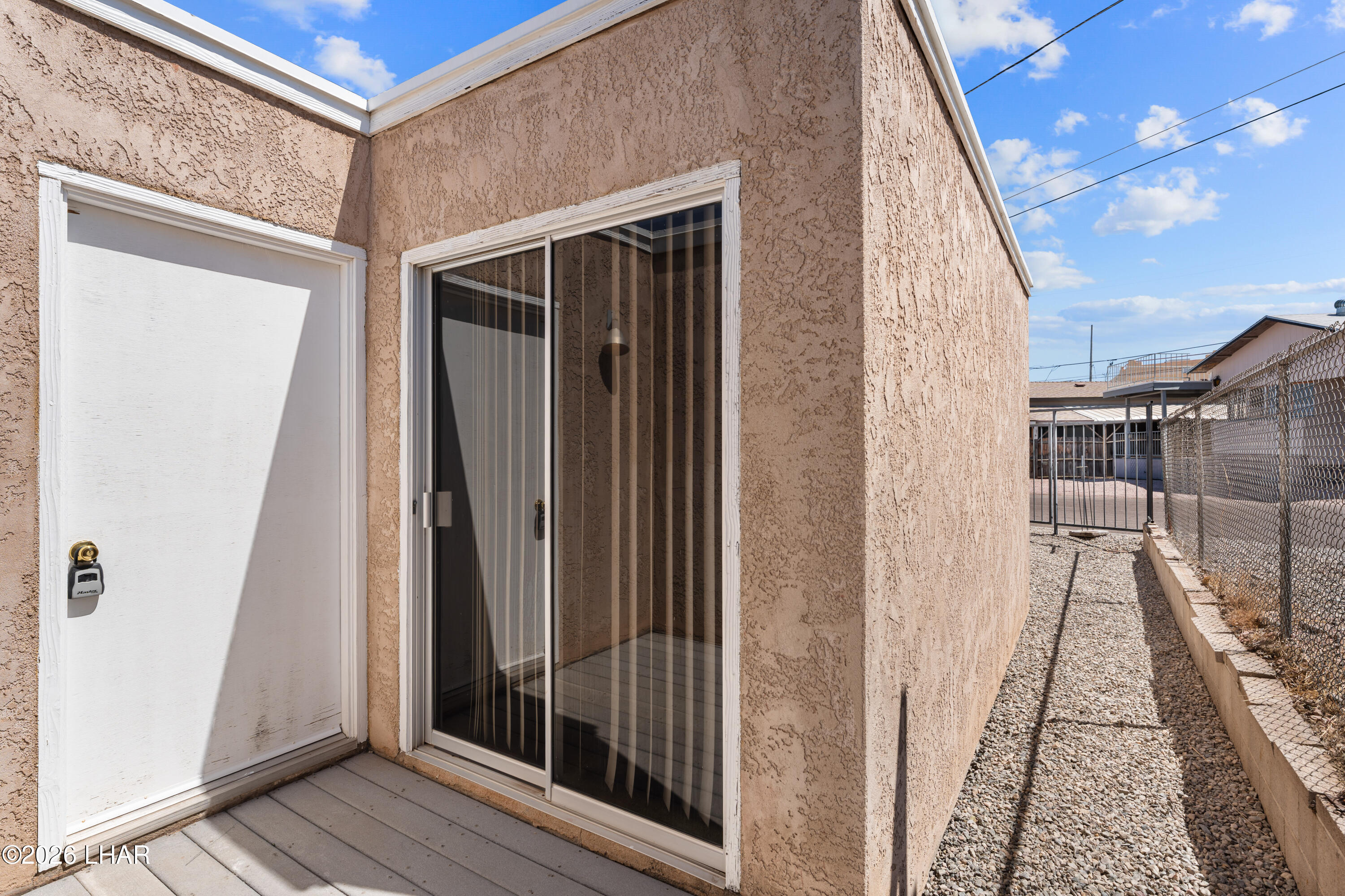 10112 Harbor View Road Parker, AZ 85344 - Photo 7 of 54