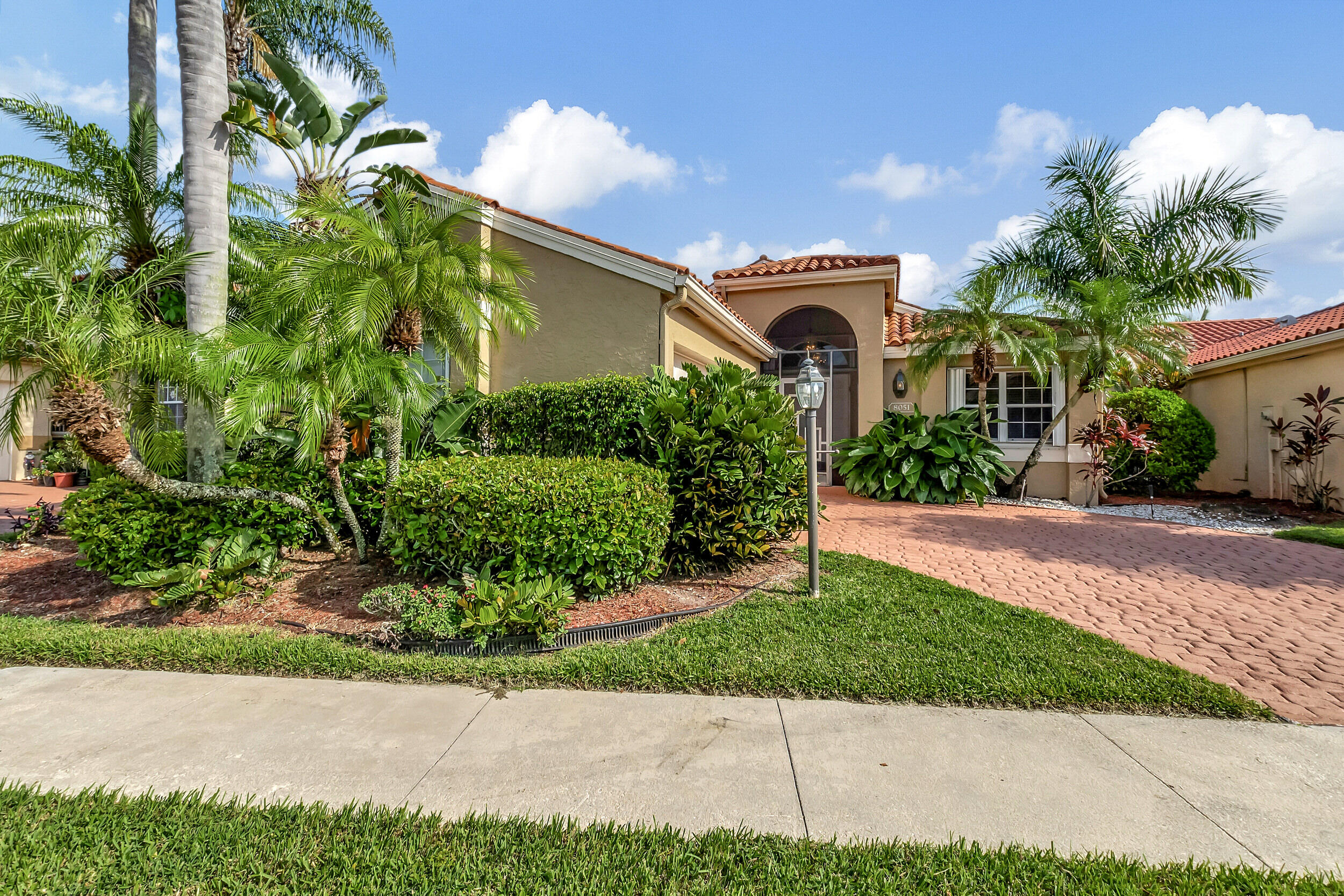 8051 Nadmar Avenue Boca Raton, FL 33434 - Photo 2 of 41 02_dsc_5652