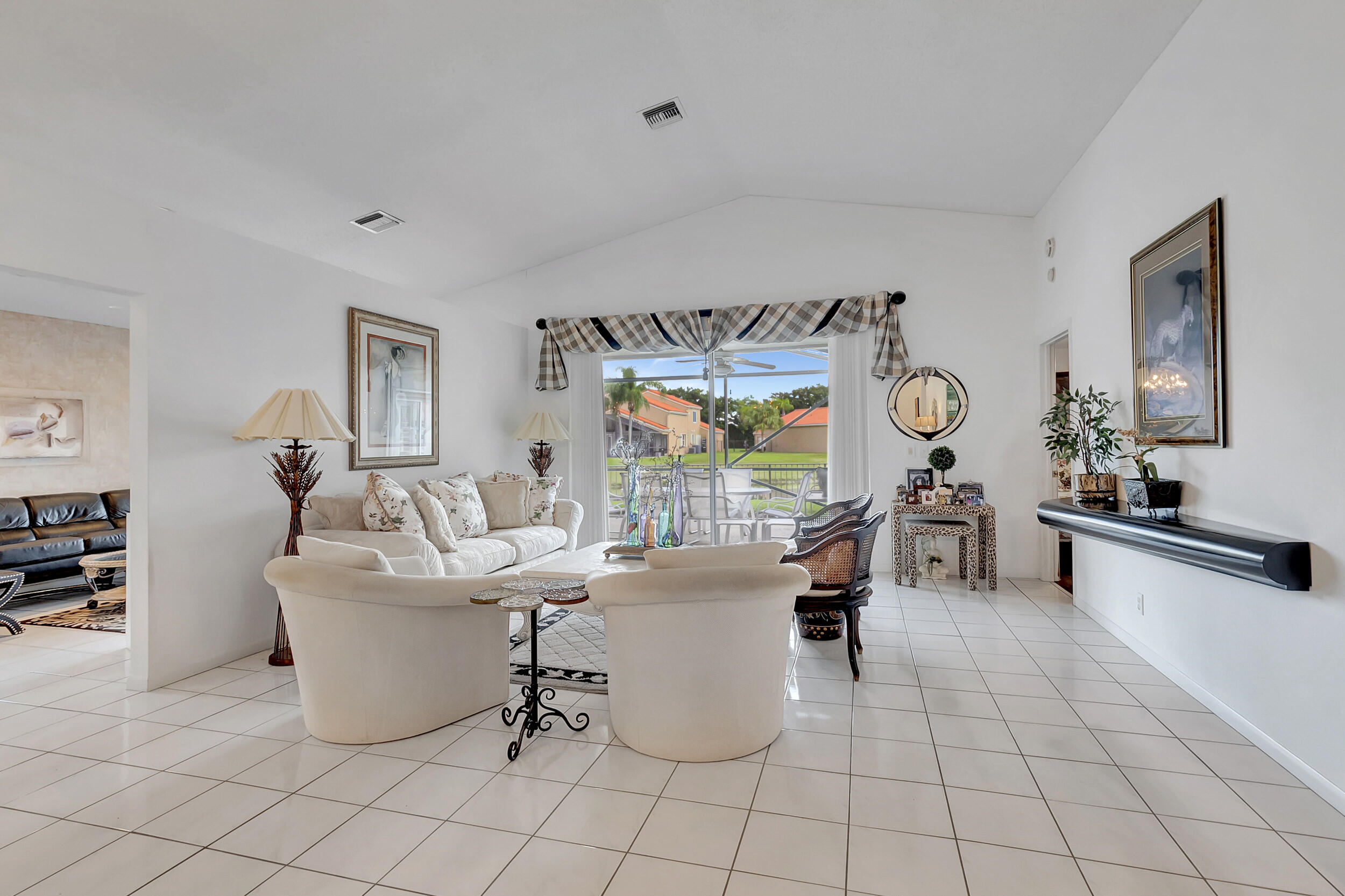 8051 Nadmar Avenue Boca Raton, FL 33434 - Photo 9 of 41 09_dsc_5687