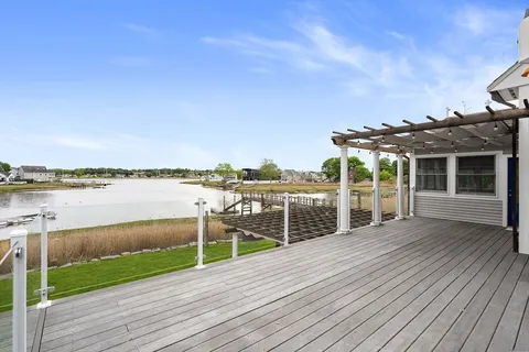 $2,200,000 | 35 Doty Avenue, Danvers, MA 01923