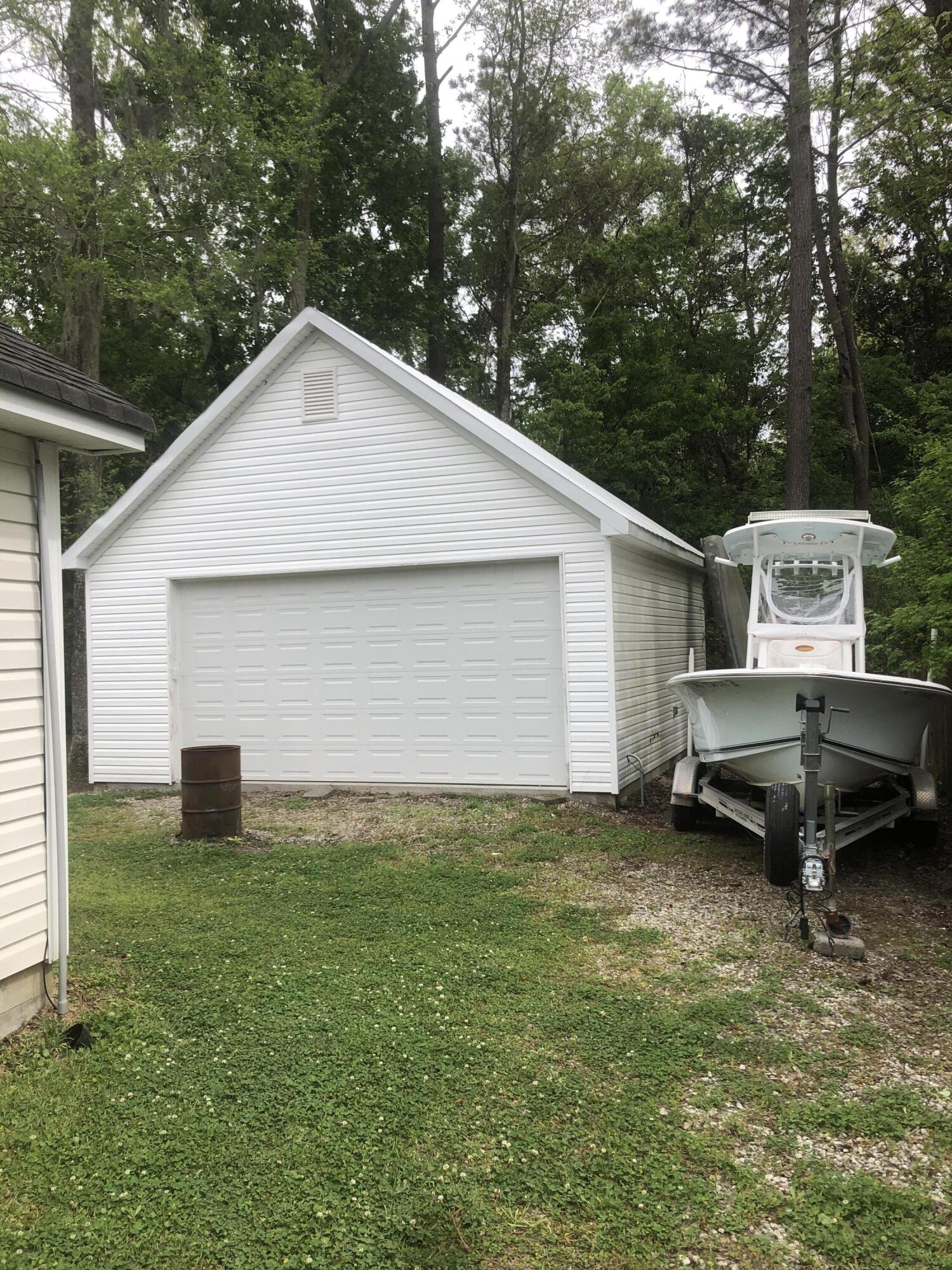 3043 Marlin Road Johns Island, SC 29455 - Photo 9 of 26 IMG_4354