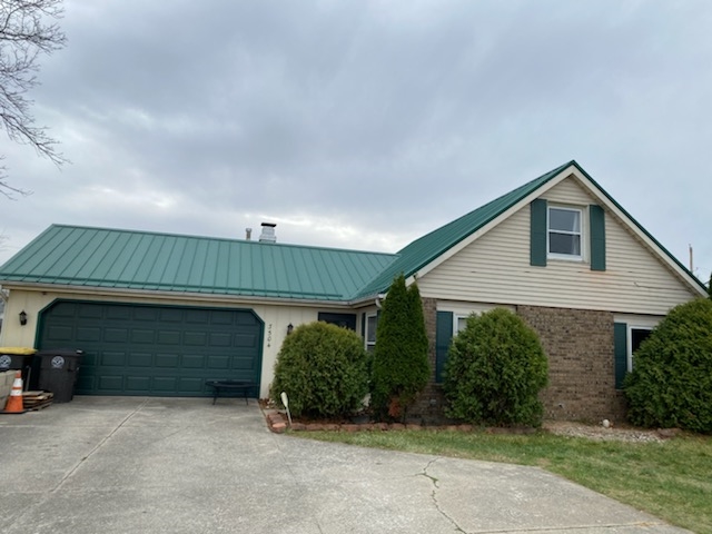 3504 East Tillman Road Fort Wayne, IN 46816 - Photo 3 of 19 Gallery Image 3