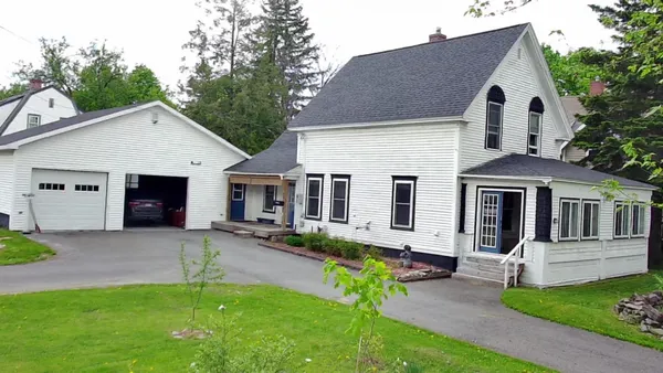 $168,000 | 18 Park Street, Caribou, ME 04736