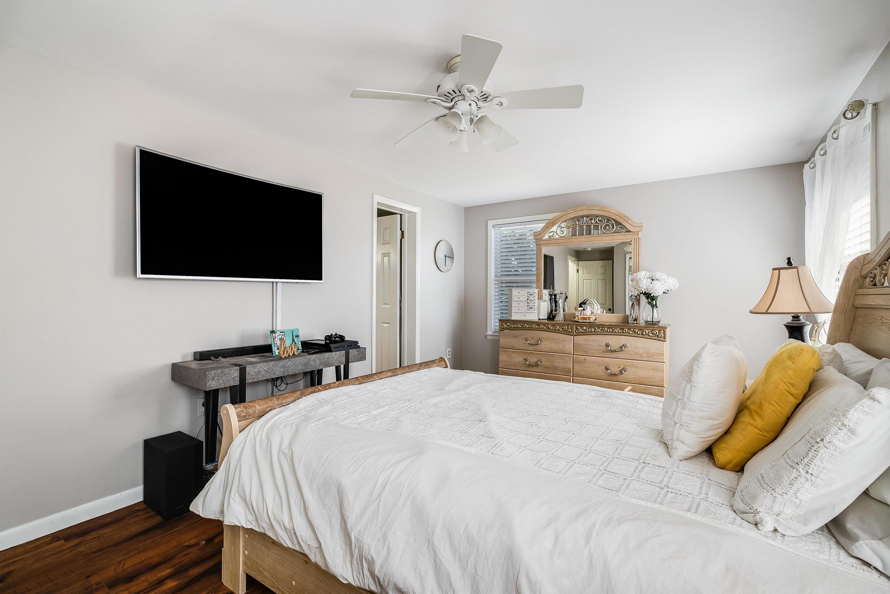 1023 Greendale Road Harrisonburg, VA 22801 - Photo 25 of 53 a bedroom with a bed and a flat screen tv