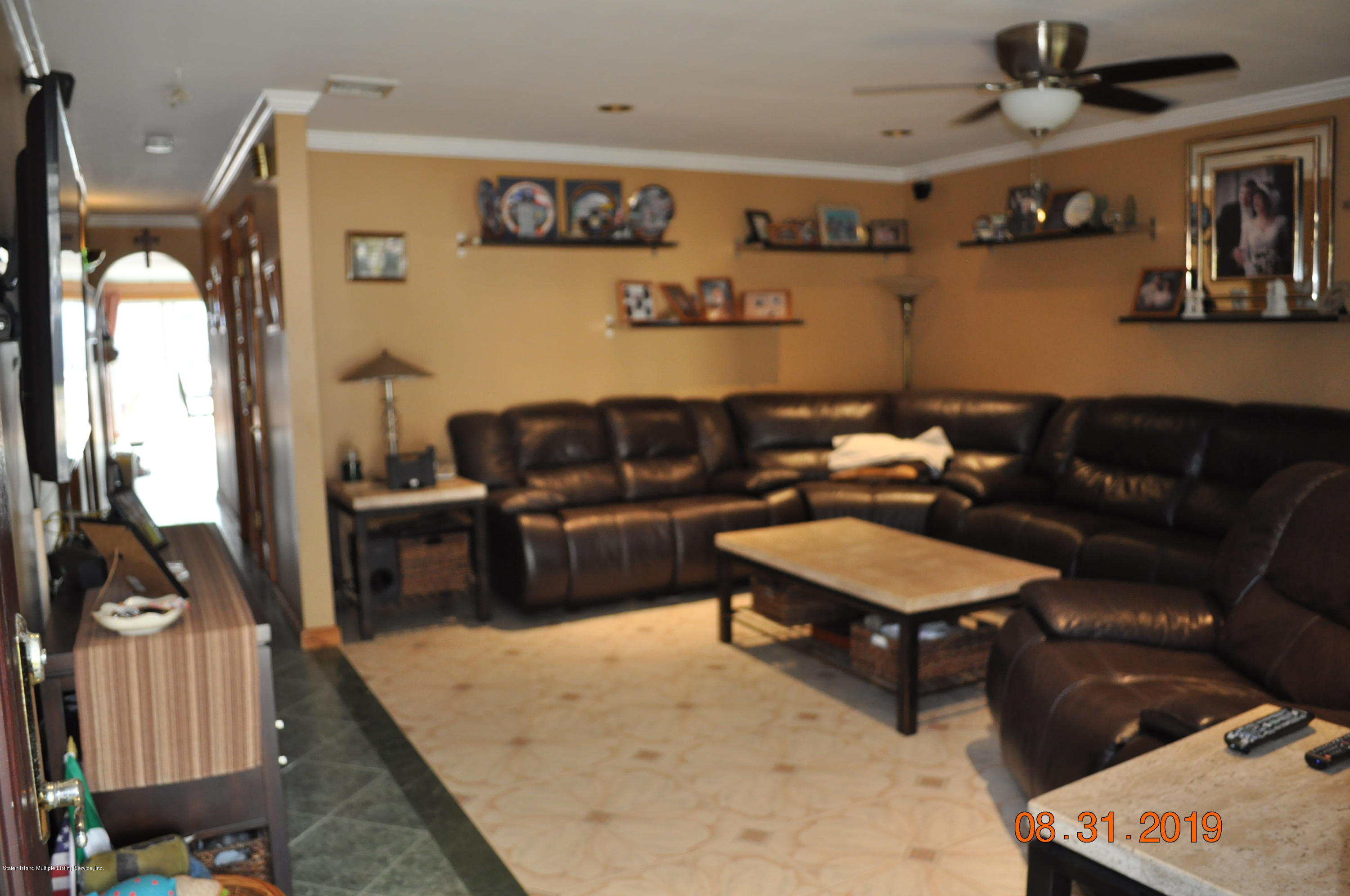 661 Annadale Road Staten Island, NY 10312 - Photo 6 of 39 DSC_0225