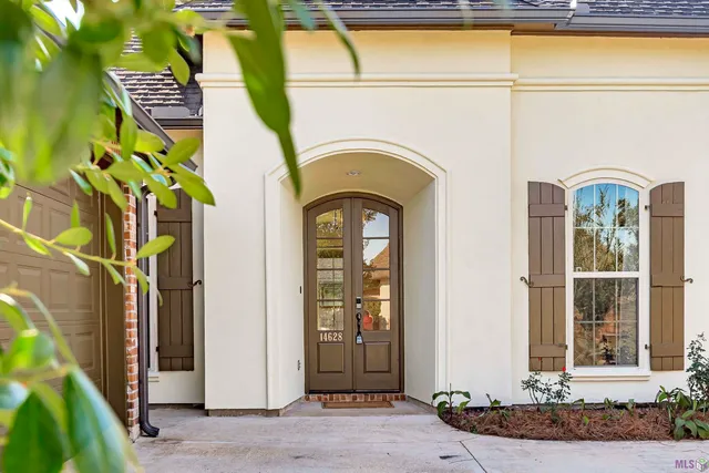 $409,500 | 14628 Lake Town Drive, Baton Rouge, LA 70810