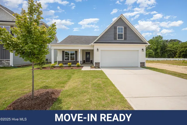 $319,706 | 41 West Emily Gardens Drive, Selma, NC 27576