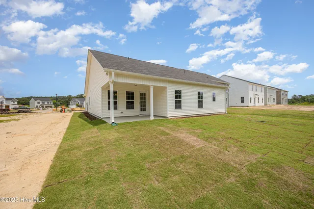 $319,706 | 41 West Emily Gardens Drive, Selma, NC 27576