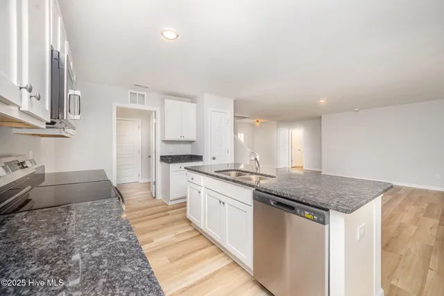 $319,706 | 41 West Emily Gardens Drive, Selma, NC 27576