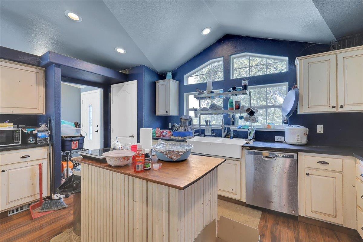 10268 Peoria Road Browns Valley, CA 95918 - Photo 29 of 57