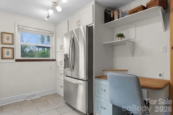 $349,900 | 95 18th Avenue Northwest, Hickory, NC 28601