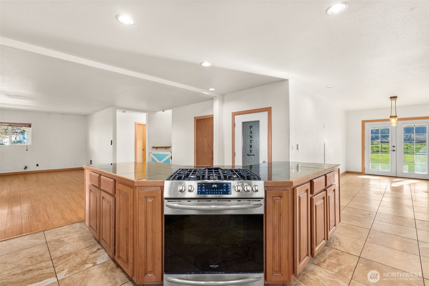 802 State Street Centralia, WA 98531 - Photo 8 of 40 a kitchen with stainless steel appliances granite countertop a stove and a sink