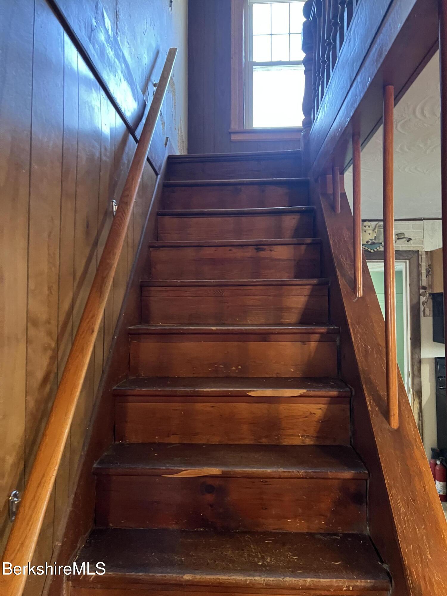 41 Willow Street Adams, MA 01220 - Photo 13 of 25 a view of entryway