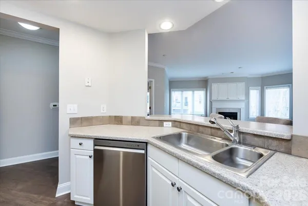 $549,000 | 415 North Church Street, Unit 209, Charlotte, NC 28202
