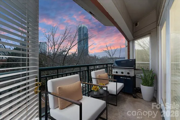 $549,000 | 415 North Church Street, Unit 209, Charlotte, NC 28202