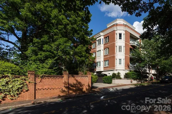 $549,000 | 415 North Church Street, Unit 209, Charlotte, NC 28202