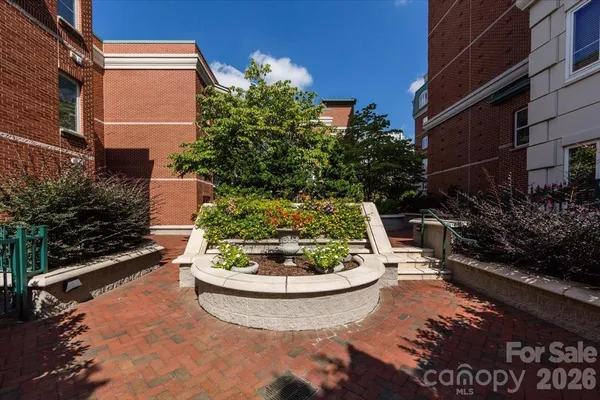 $549,000 | 415 North Church Street, Unit 209, Charlotte, NC 28202
