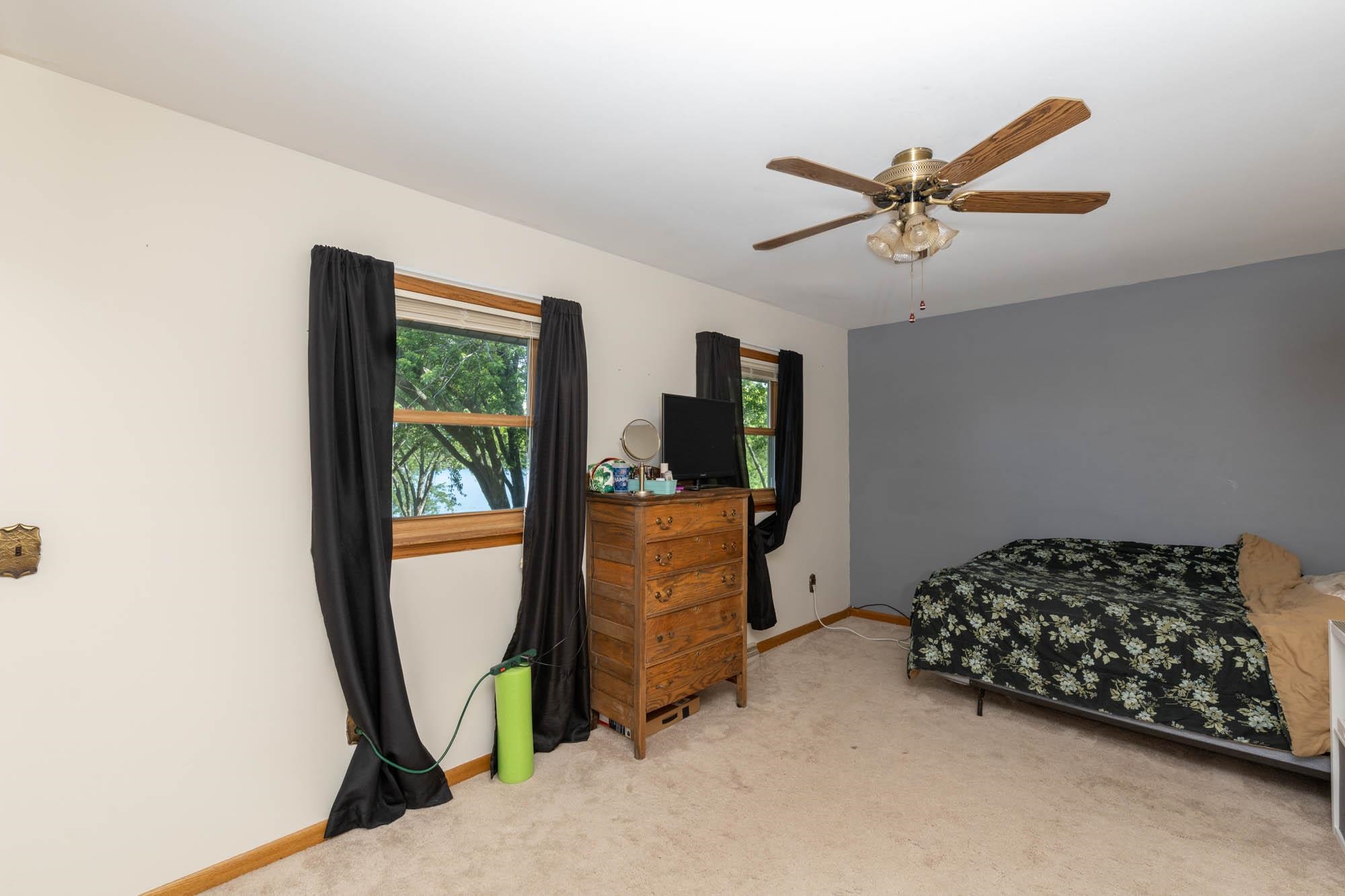 513 Baintree Road Lake Summerset, IL 61019 - Photo 29 of 35 a bedroom with furniture and a window
