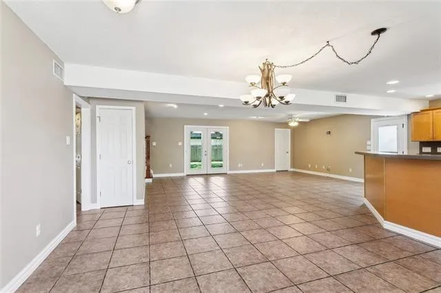 $424,000 | 9429 Roslyn Drive, River Ridge, LA 70123