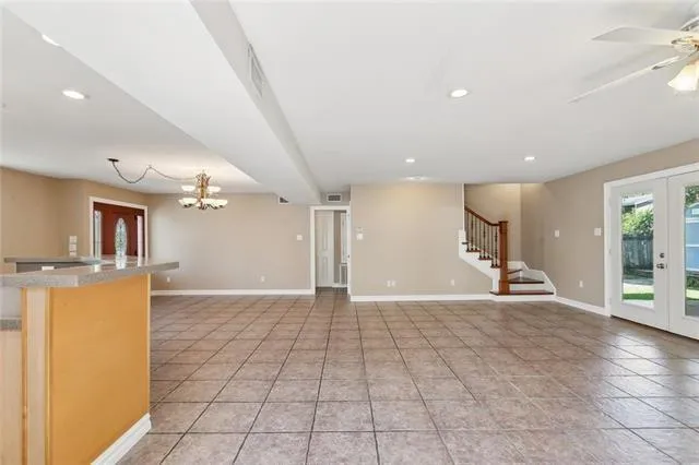 $424,000 | 9429 Roslyn Drive, River Ridge, LA 70123