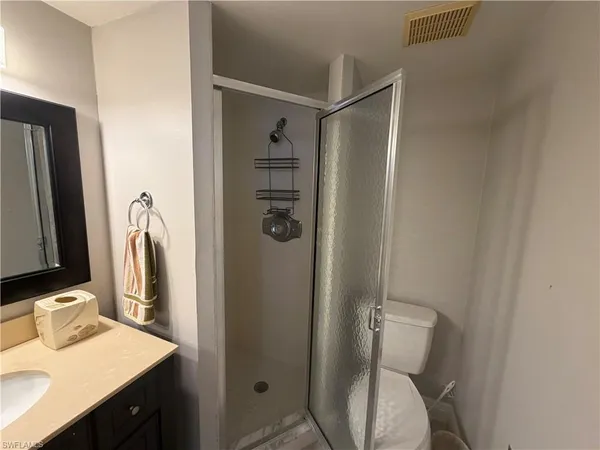 $1,900 | 1085 Forest Lakes Drive, Unit 8106, Naples, FL 34105