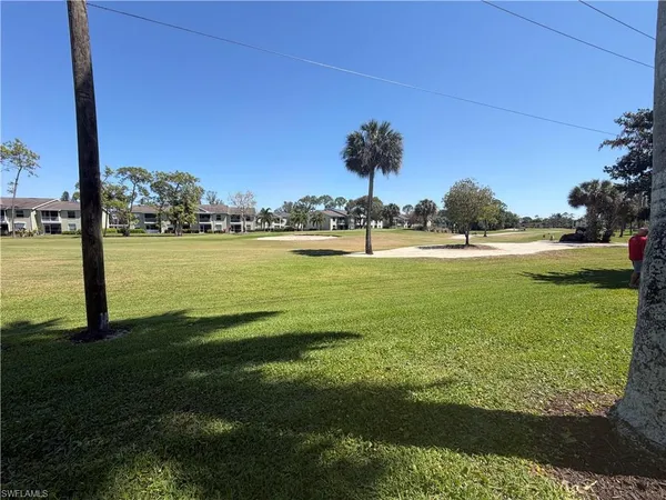 $1,900 | 1085 Forest Lakes Drive, Unit 8106, Naples, FL 34105