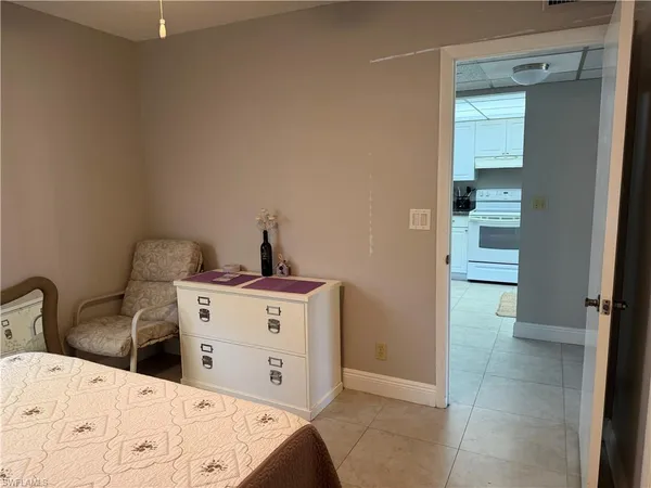 $1,900 | 1085 Forest Lakes Drive, Unit 8106, Naples, FL 34105